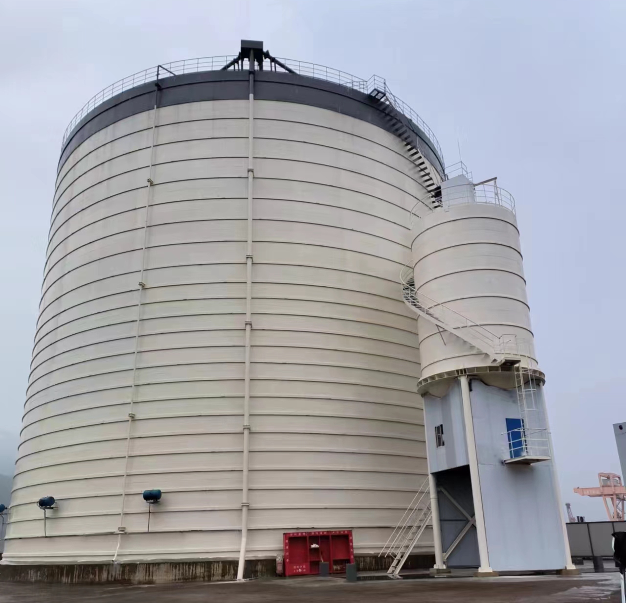 玉泉10万吨水泥钢板库